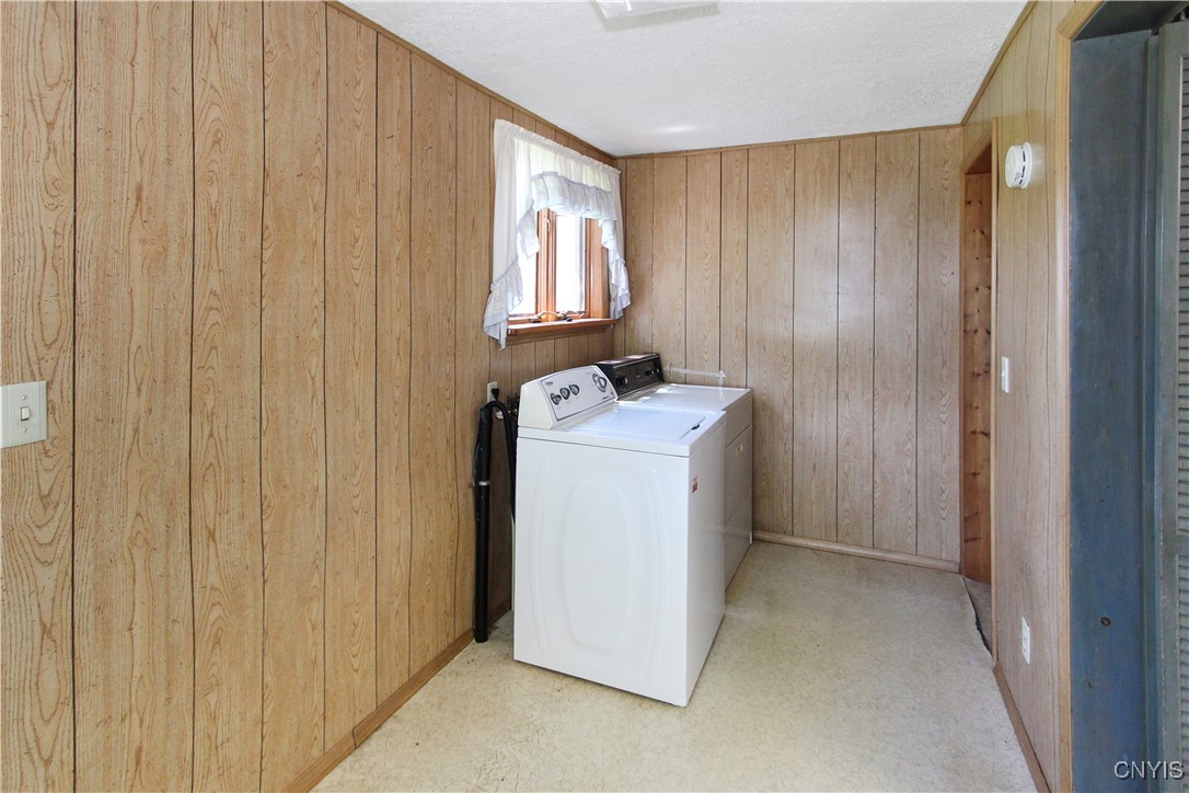 9481 East Road, Denmark, New York image 20
