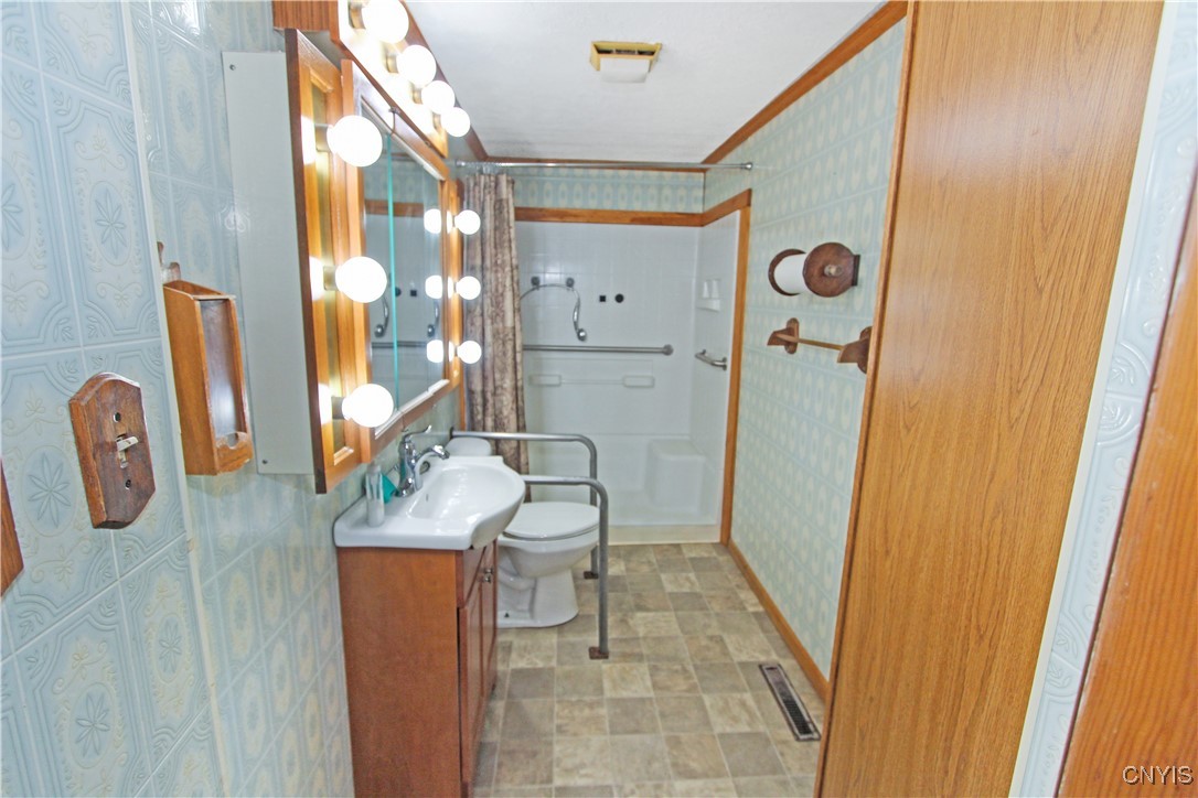 9481 East Road, Denmark, New York image 17