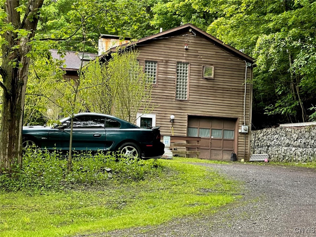 3691 Bishop Hill Road, Marcellus, New York image 1