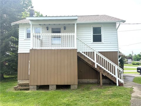 Apartment For Rent - 1000 1/2 Van Buren Avenue<br/> Oneida County, Rome, NY 13440