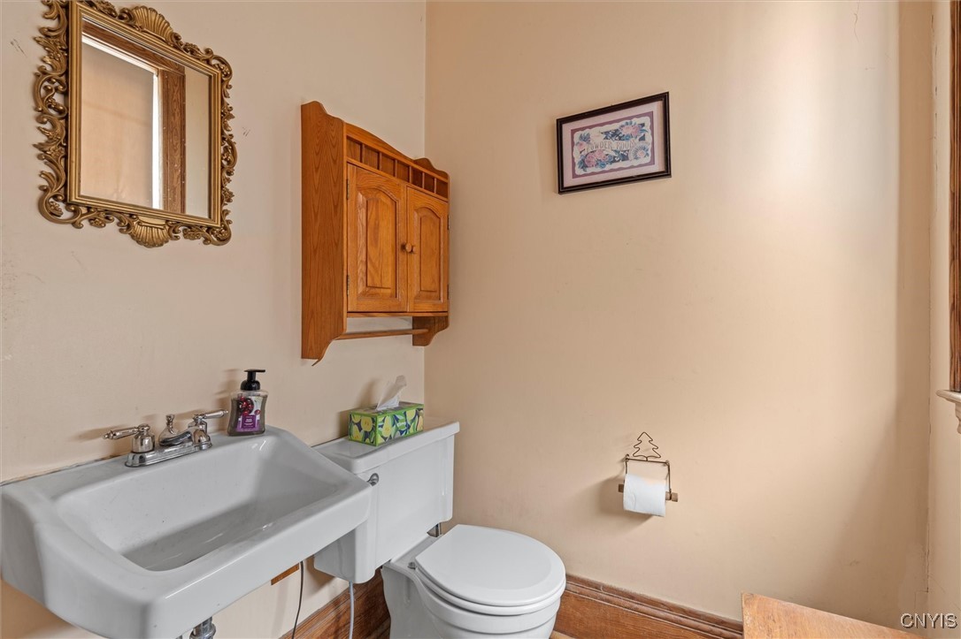 102 Summit Avenue, Syracuse, New York image 19