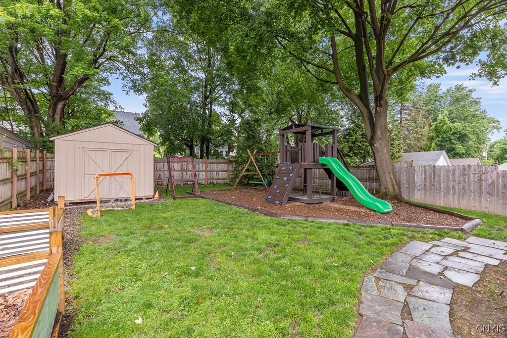 622 Stinard Avenue, Syracuse, New York image 48