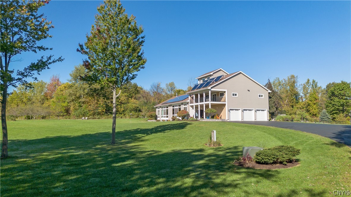6687 Beach Road