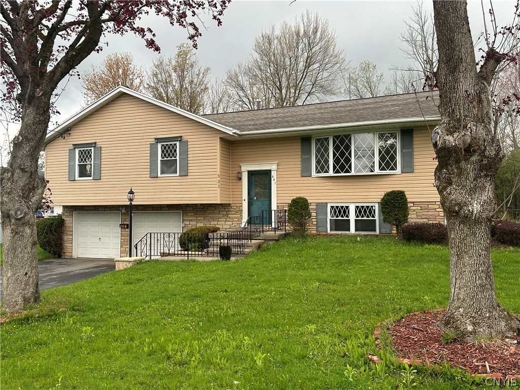 531 Cedarbrook Crescent