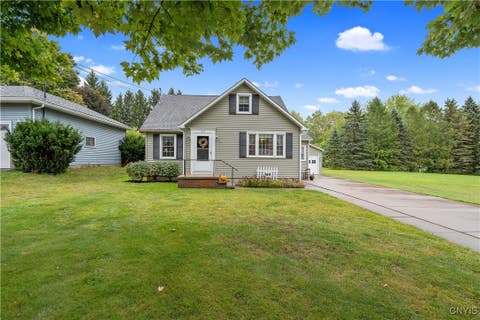 Photo for 519 W 5th Street