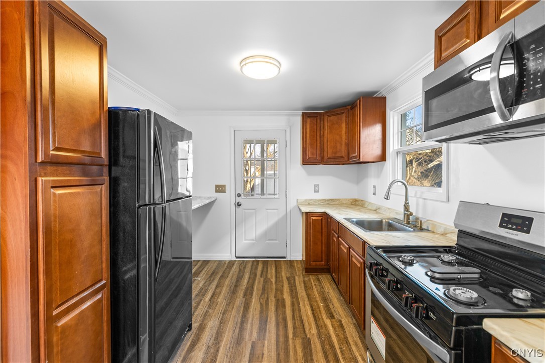 1609 Brinckerhoff Avenue, Utica, New York image 6