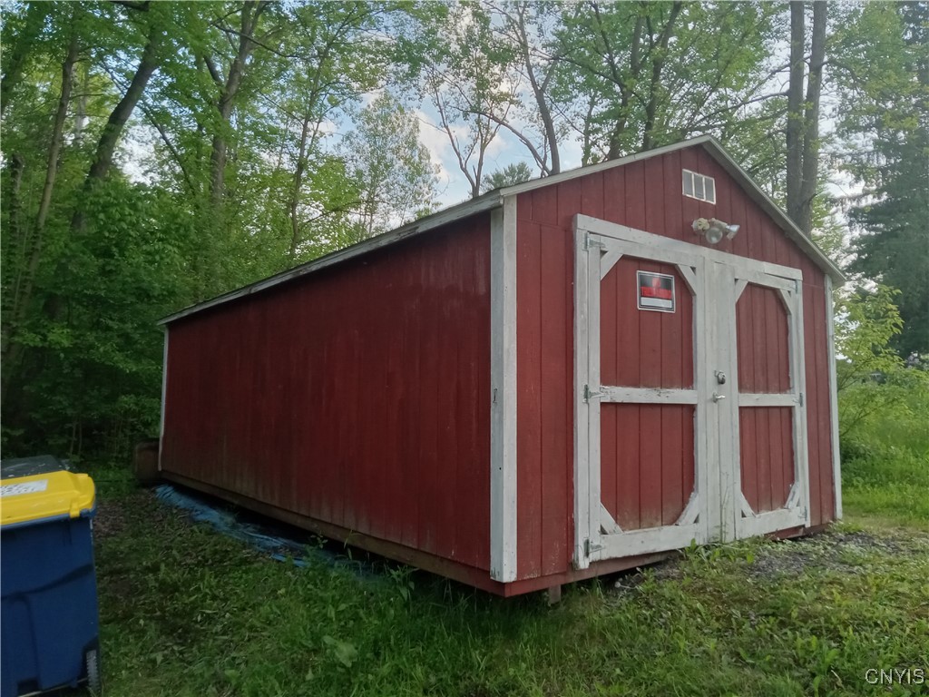 2348 Canal Road Road, Camillus, New York image 31