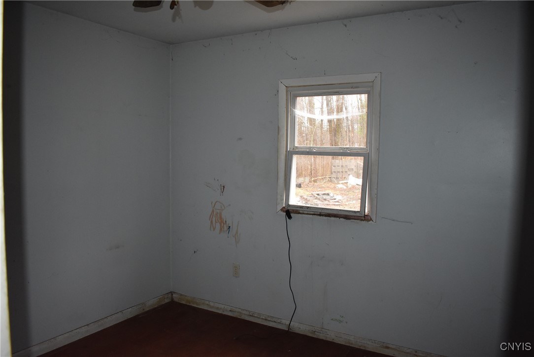 15-28 O Neil Drive, Hastings, New York image 6