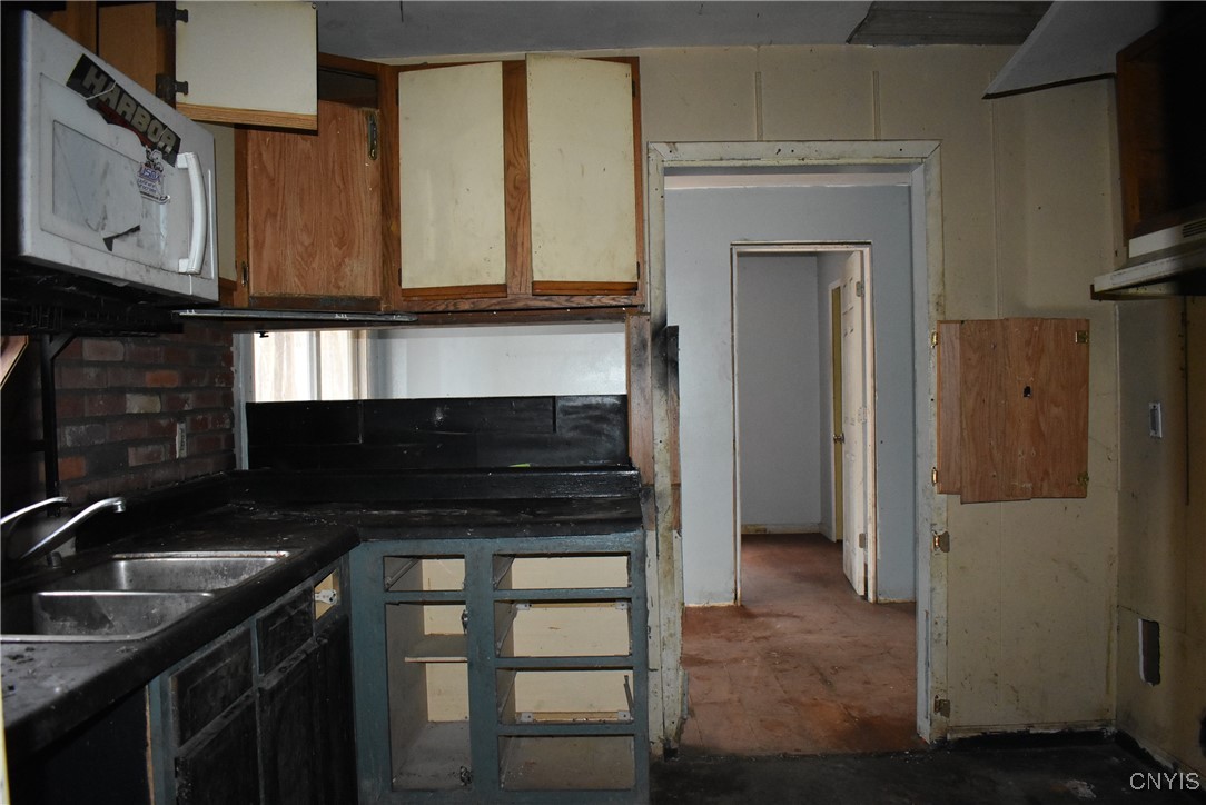 15-28 O Neil Drive, Hastings, New York image 2