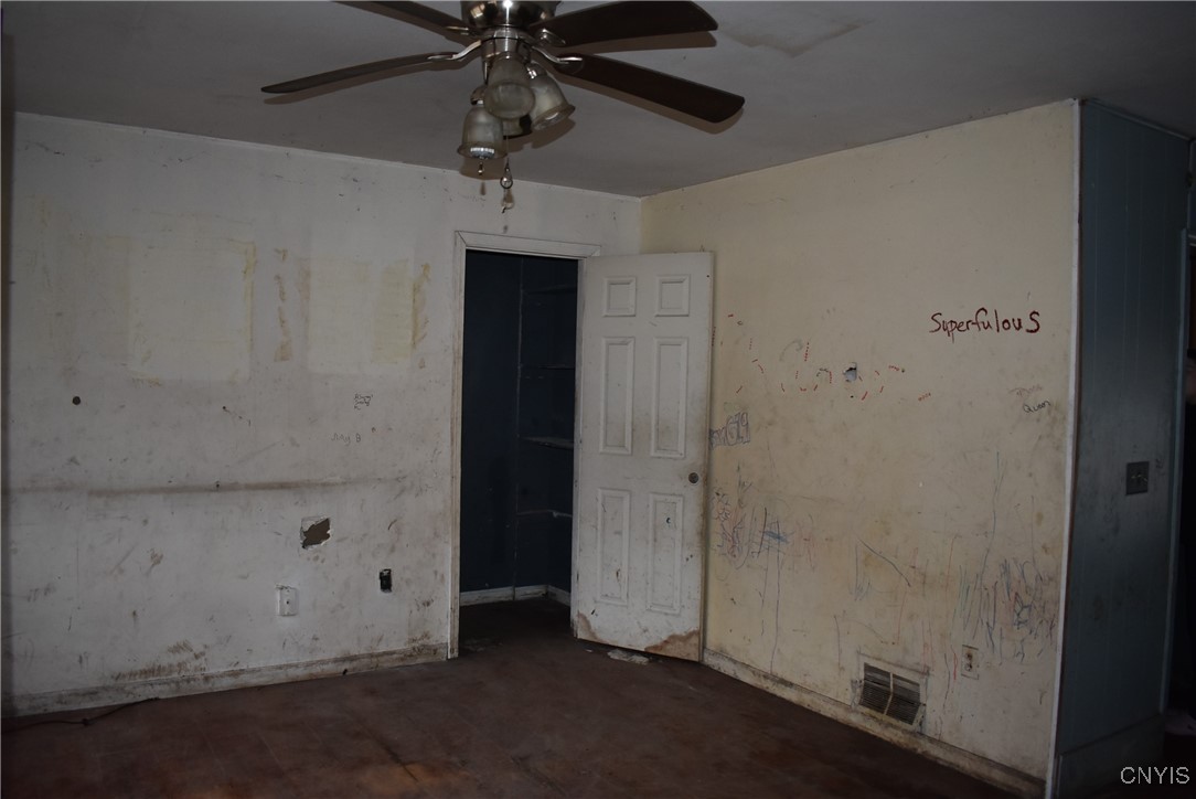 15-28 O Neil Drive, Hastings, New York image 5