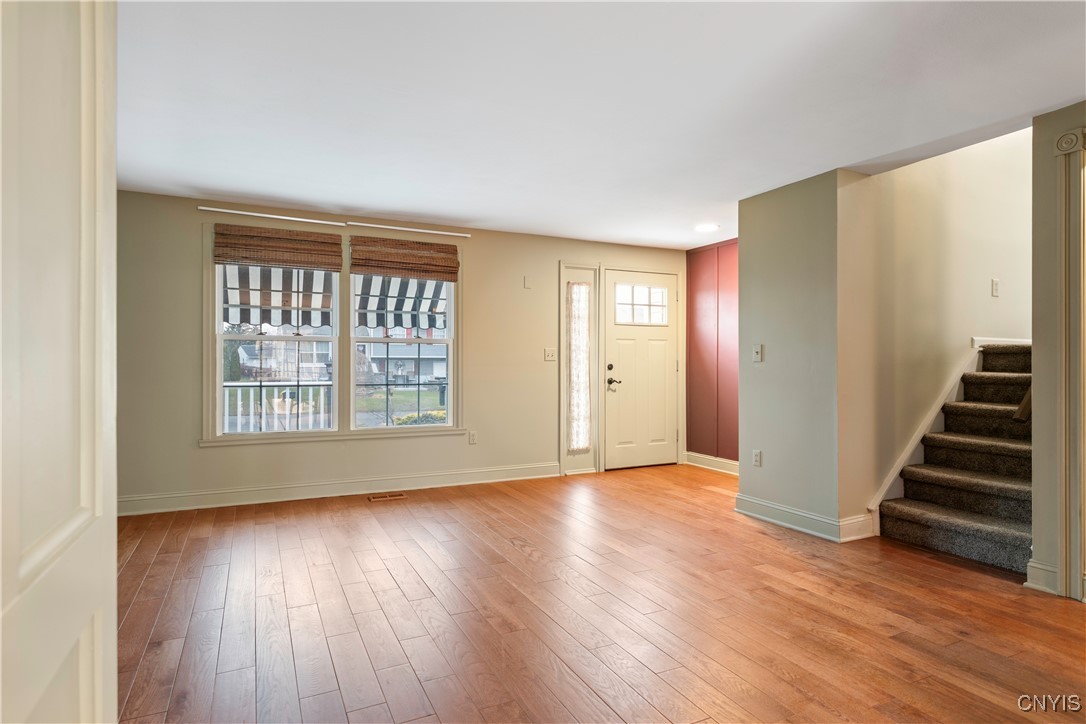 7812 Anadale Lane, Clay, New York image 13