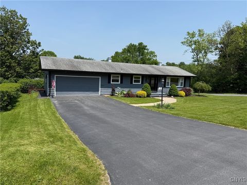 2 Beckwith Circle Utica NY 13413