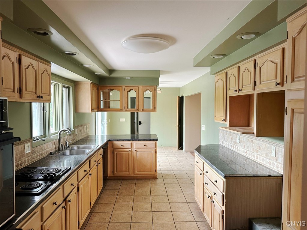 830 High Street, Victor, New York image 15