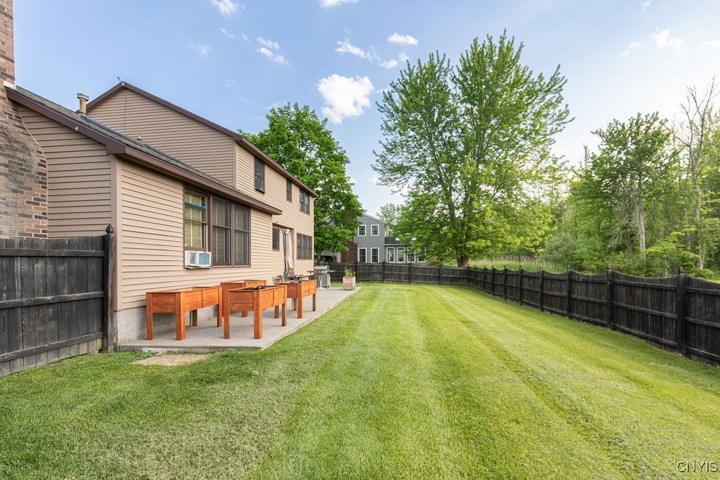 9470 Hawkeye Drive, Cicero, New York image 28