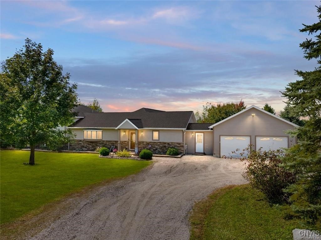 1268 Peth Road, Cazenovia, New York image 1