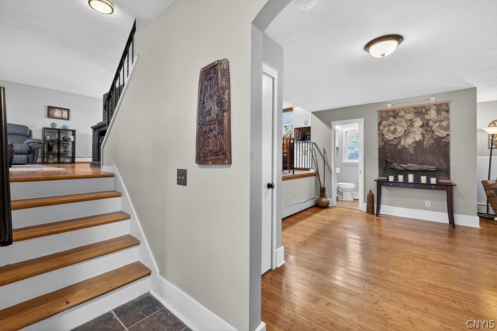 5087 Jennifer Drive