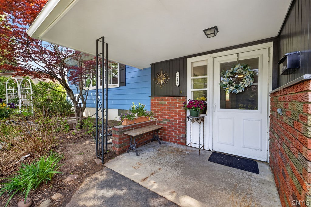 5087 Jennifer Drive