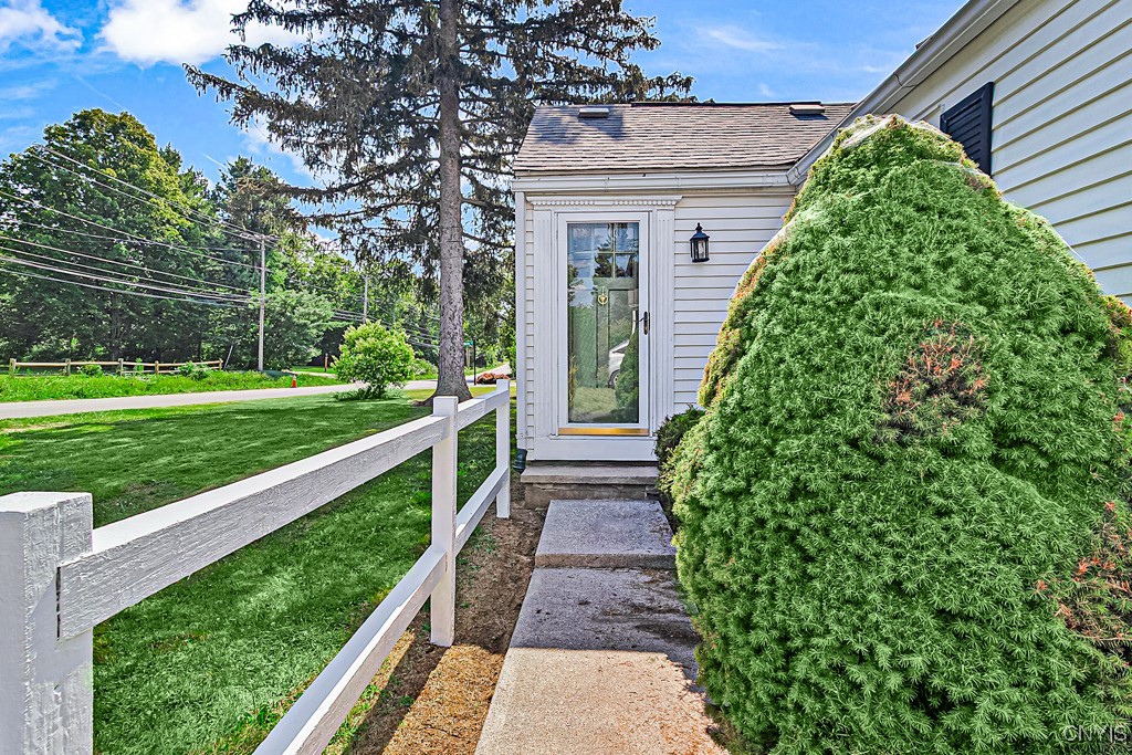 178 Paris Road