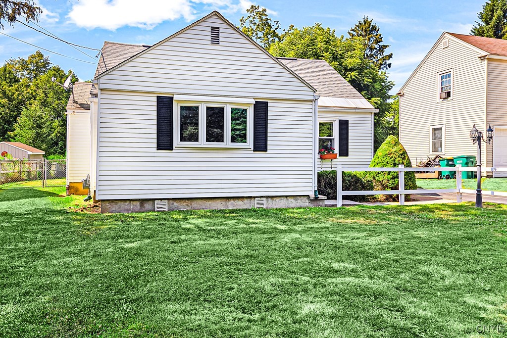 178 Paris Road