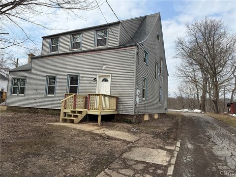 Photo of 156 Oswego Street, Hannibal, NY 13074 (MLS # S1666075)