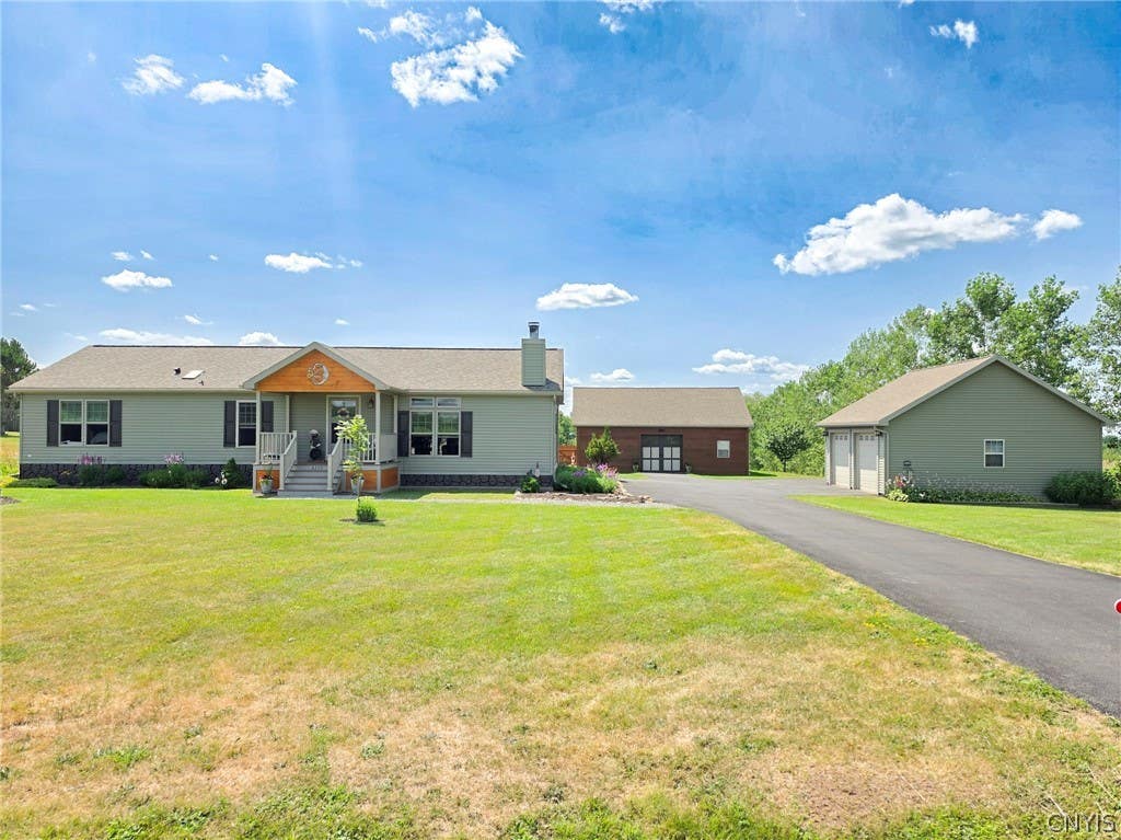 Photo of 4255 Churton Road, Vernon, NY 13476 (MLS # S1700819)