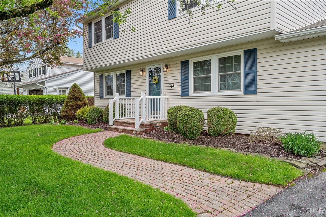 7745 Whiffletree Lane, Clay, New York image 3
