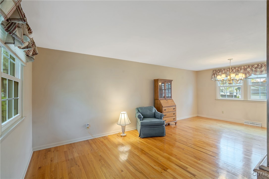7745 Whiffletree Lane, Clay, New York image 5