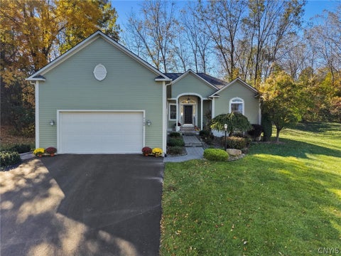 Tiny photo for 3160 Captiva Court, Lysander, NY 13027 (MLS # S1724478)