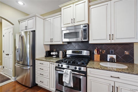 Tiny photo for 3160 Captiva Court, Lysander, NY 13027 (MLS # S1724478)