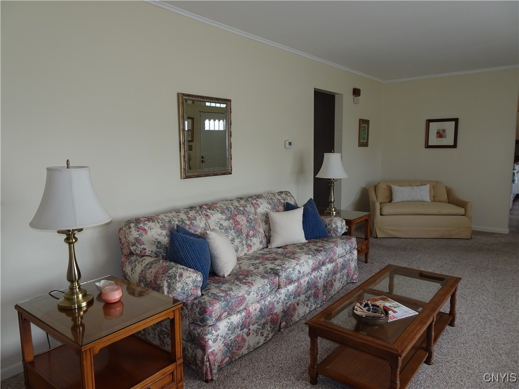 Geddes, New York 13219, United States, 3 Bedrooms Bedrooms, ,2 BathroomsBathrooms,Residential,Pending,207592