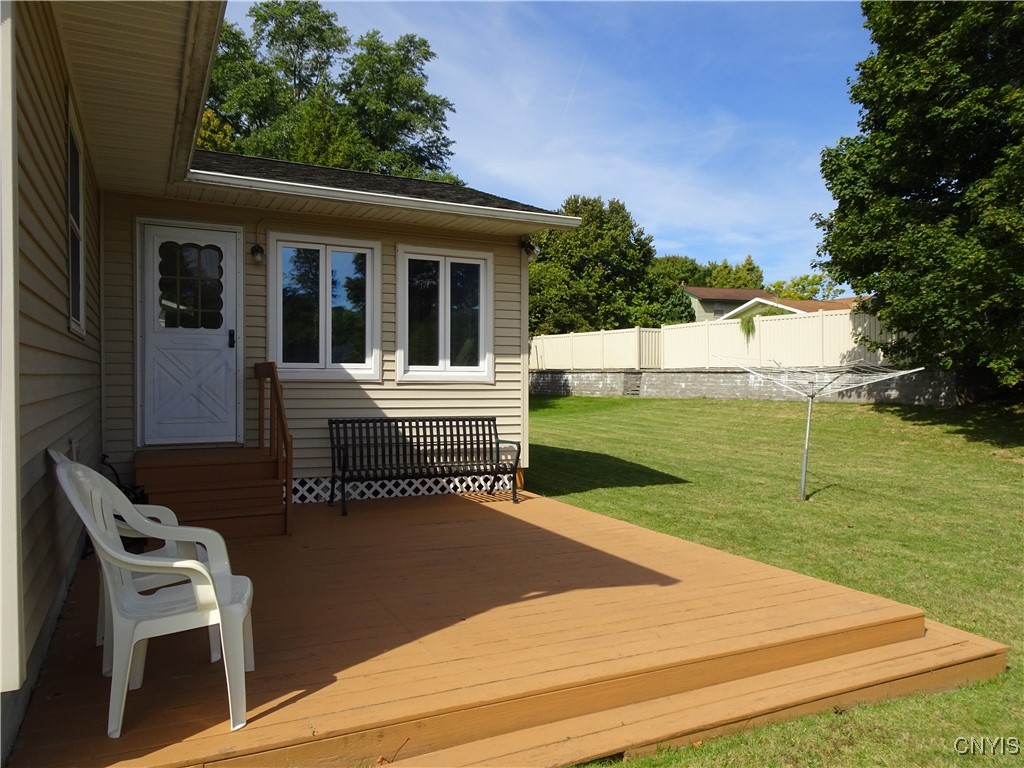 Geddes, New York 13219, United States, 3 Bedrooms Bedrooms, ,2 BathroomsBathrooms,Residential,Pending,207592