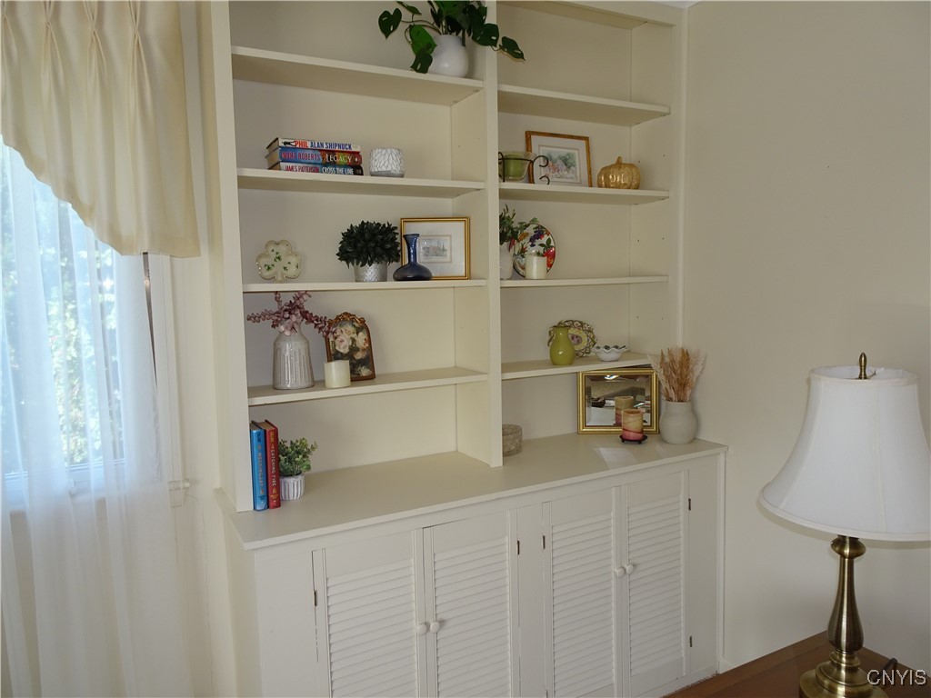 Geddes, New York 13219, United States, 3 Bedrooms Bedrooms, ,2 BathroomsBathrooms,Residential,Pending,207592