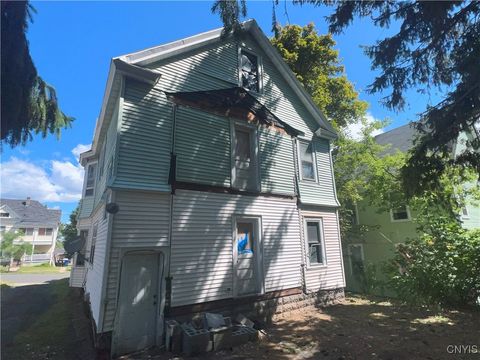 Tiny photo for 619 Stolp Avenue #21, Syracuse, NY 13207 (MLS # S1658671)