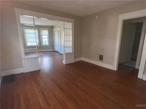 Tiny photo for 619 Stolp Avenue #21, Syracuse, NY 13207 (MLS # S1658671)