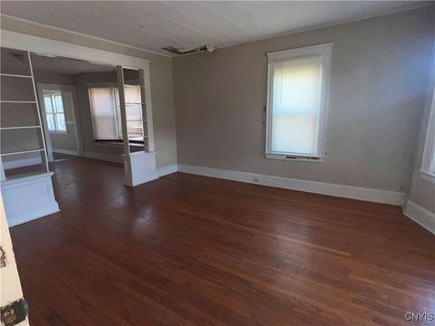 Tiny photo for 619 Stolp Avenue #21, Syracuse, NY 13207 (MLS # S1658671)