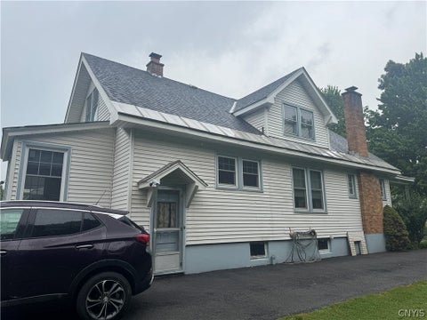 Tiny photo for 1409 Nellis Place, Utica, NY 13502 (MLS # S1702609)