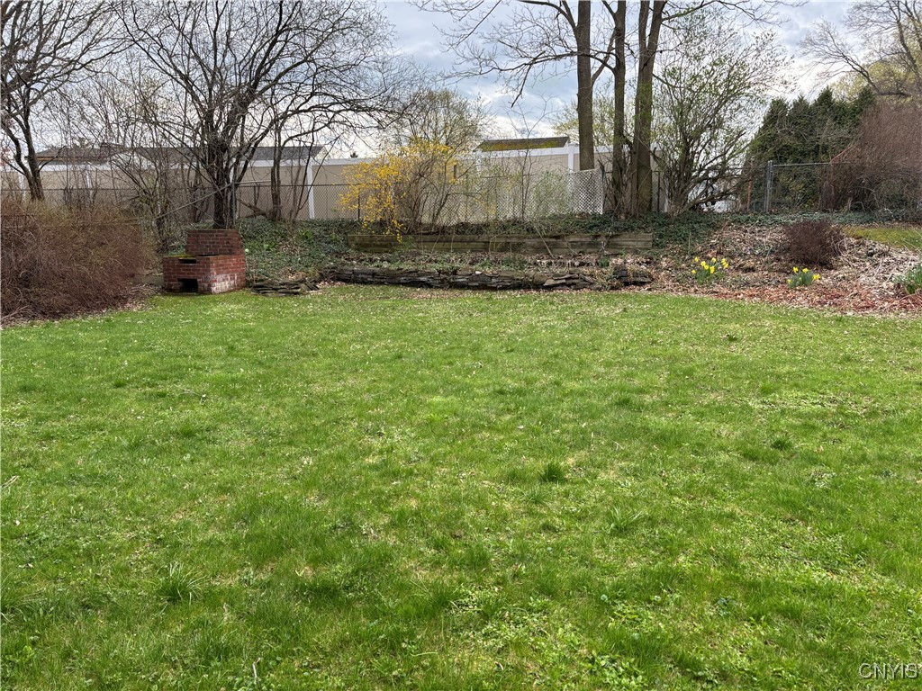113 Charles Drive, Camillus, New York image 34