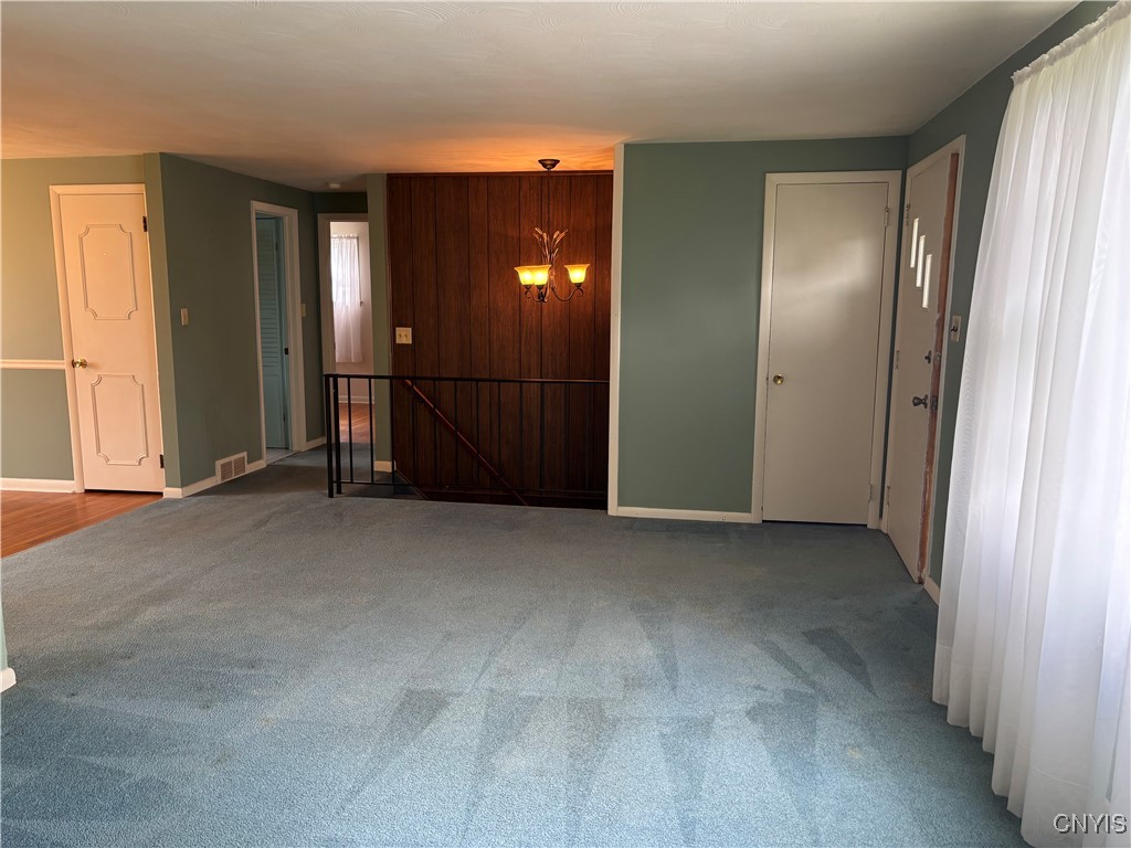 113 Charles Drive, Camillus, New York image 6