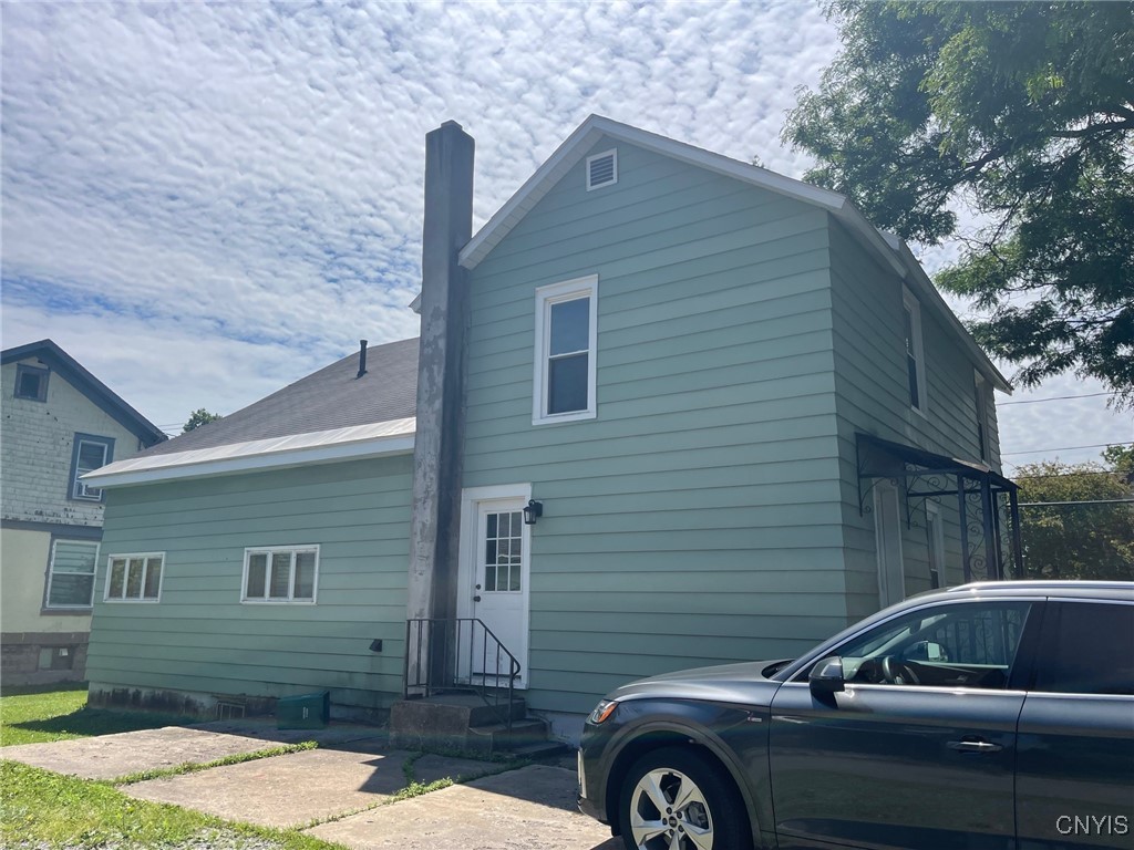 228 Williams Street