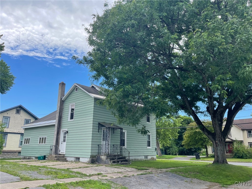 228 Williams Street