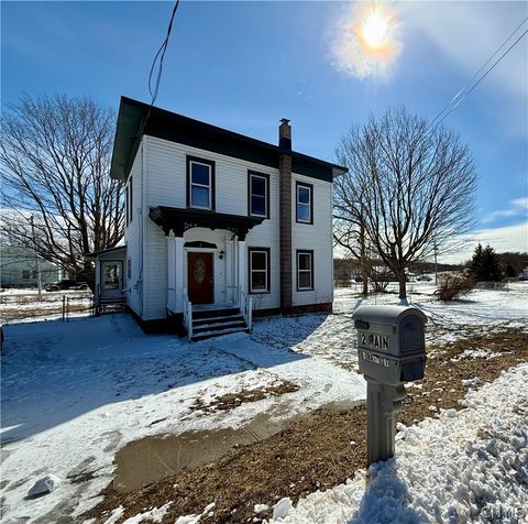 Photo of 2 Main Street, Antwerp, NY 13608 (MLS # S1667975)