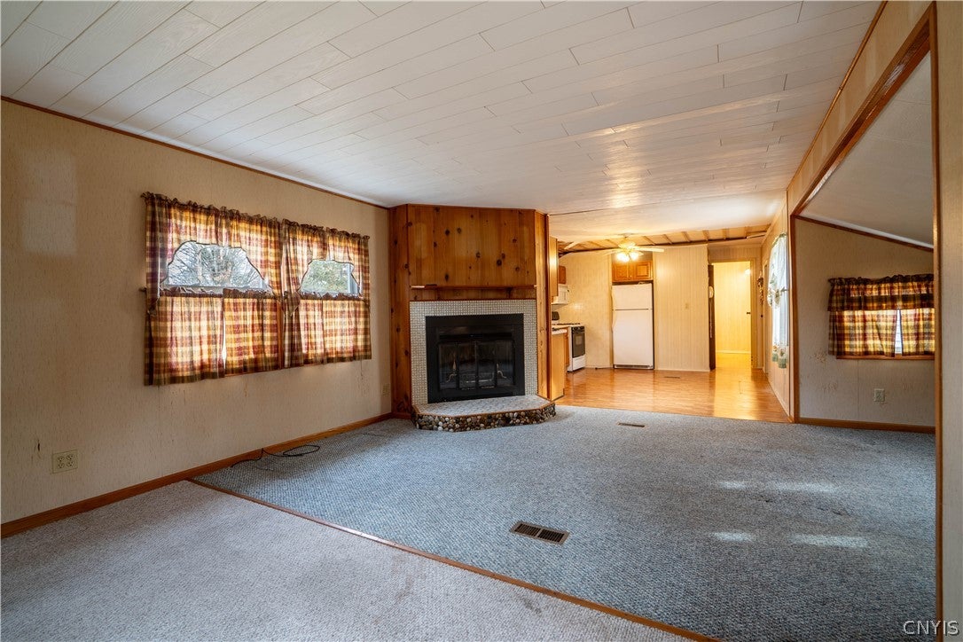 4208 Lee Center Taberg Road
