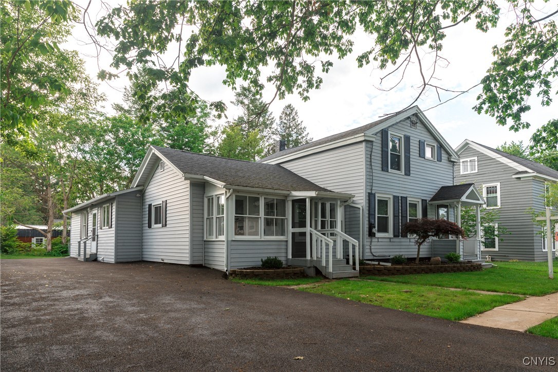 4 Division Street
