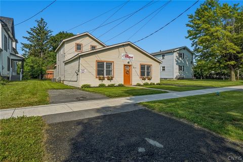 Homes For Sale - 1019 Willis Avenue<br/> Onondaga County, Syracuse, NY 13204