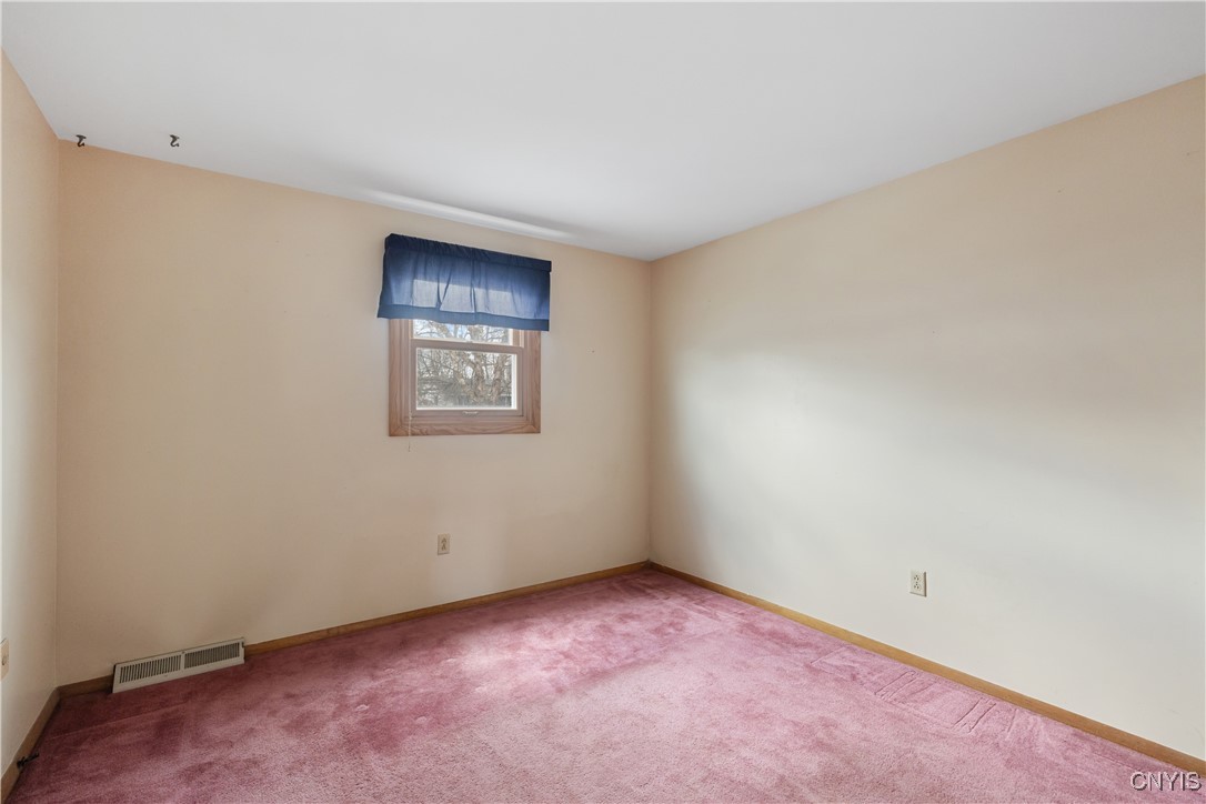 6137 Ridgecrest Drive, Cicero, New York image 24