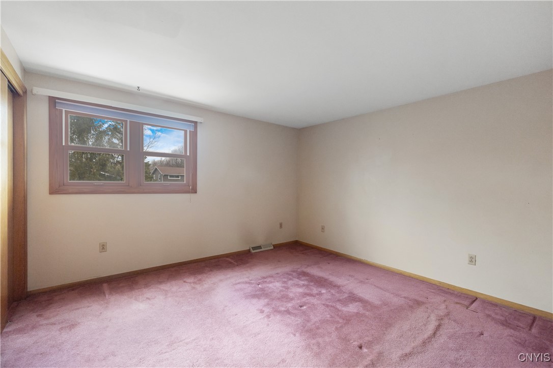6137 Ridgecrest Drive, Cicero, New York image 21