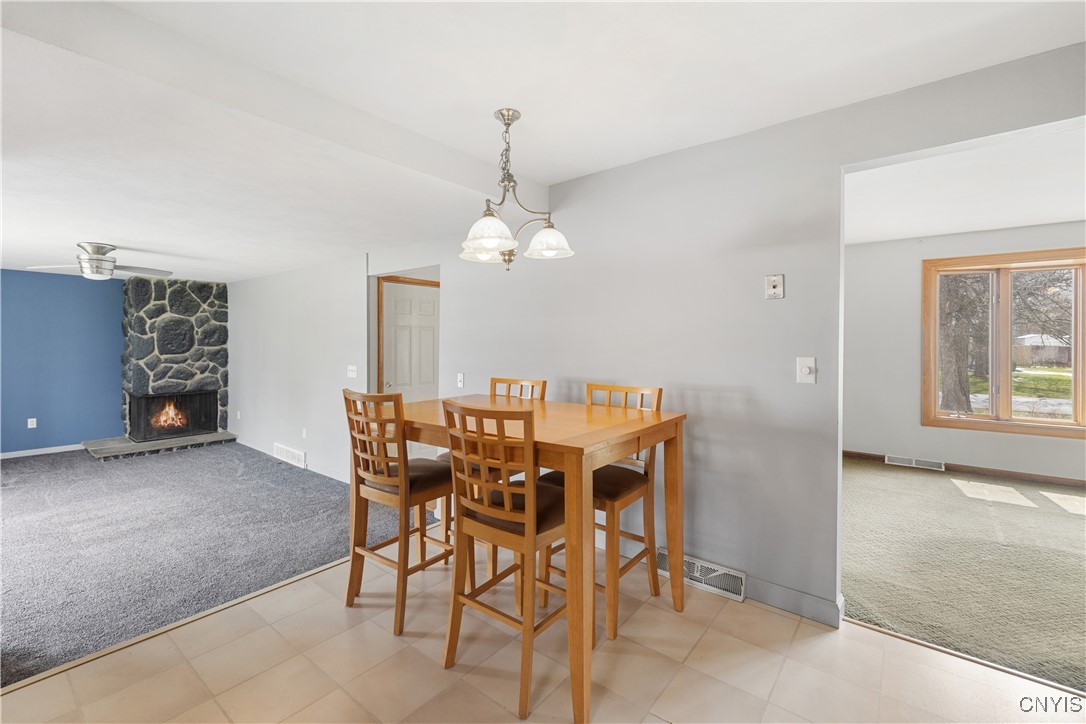 6137 Ridgecrest Drive, Cicero, New York image 14