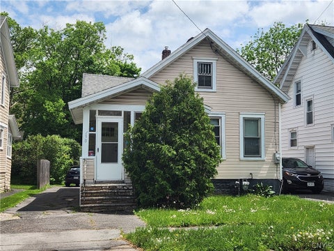Homes For Sale - 150 Wadsworth Street<br/> Syracuse, NY 13203
