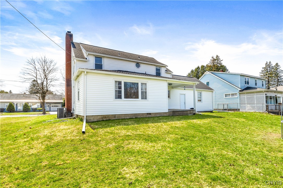 823 Van Buren Street, Utica, New York image 7