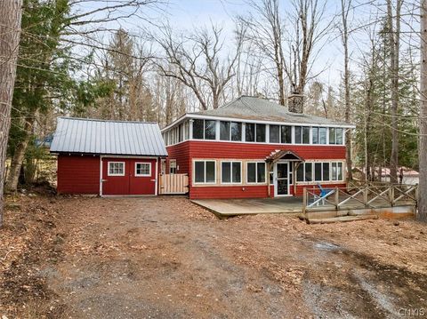 Homes For Sale - 7 Irish Lane<br/> Oneida County, Forestport, NY 13338